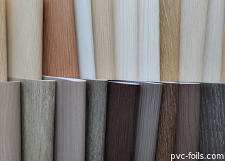 Profil ve WPC panelleri için süper mat ahşap tanesi ile PVC dekoratif film