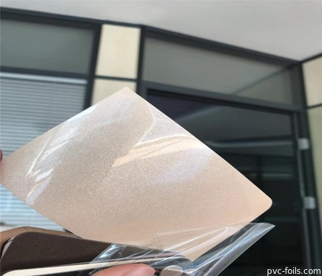 Mobilya Kapı Dekorasyonu İçin 1400mm Parlak PVC Film Anti Scratch