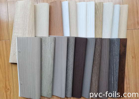 Kapı profilleri için yüksek kaliteli ahşap taneler etkisi PVC laminatör filmi