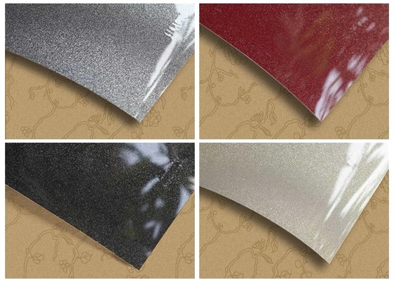 Yüksek Parlaklıklı Metallik Pvc Film Baskı Tasarımı Laminat Dolap Kapak için 0.3mm